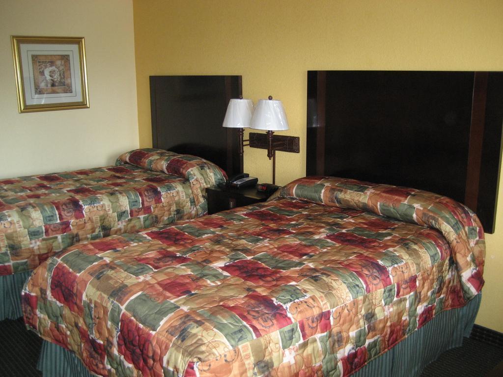Palace Inn Розенберг Номер фото